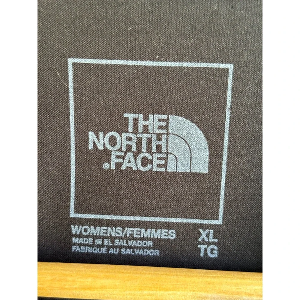The North Face Womens Low Read Short Sleeve Tee TNF Black XL NF0A8GUAJK3 NEW - Picture 5 of 6